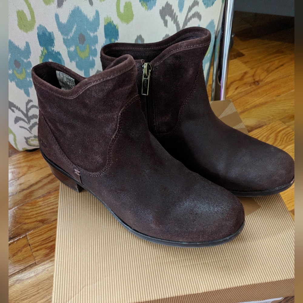 UGG | Penelope Ankle Boot, size 7